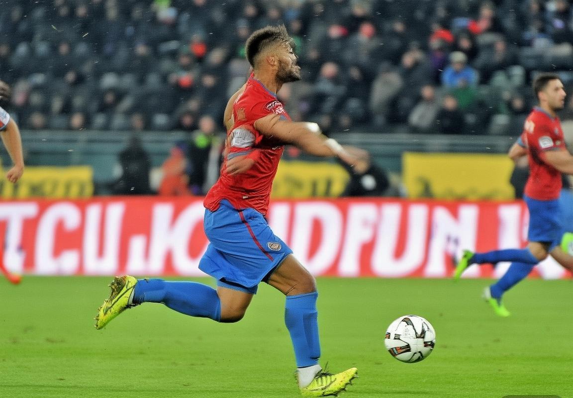 德甲焦点战：门兴纽伦堡激战正酣，球星闪耀与年轻潜力对决(图7)