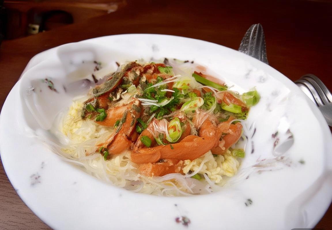 菲尔·福登：从青训新星到英超顶尖球员的崛起之路(图2)